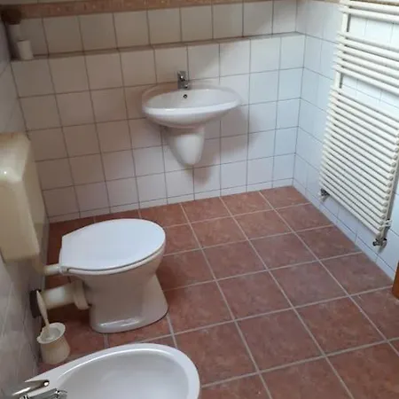 Zalaveg Falusi Haz